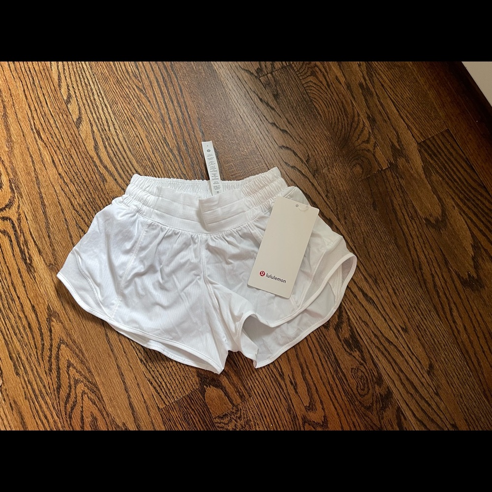 Lululemon Hotty Hot Shorts size 0